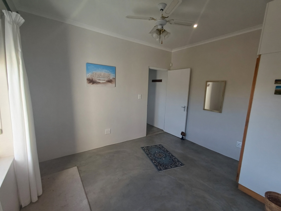 To Let 2 Bedroom Property for Rent in Oceanview Heights Western Cape